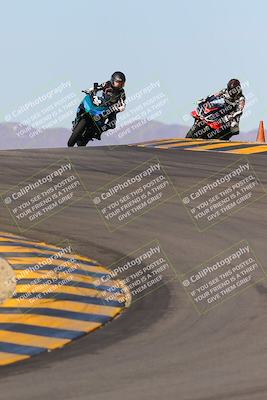 media/Dec-18-2022-SoCal Trackdays (Sun) [[8099a50955]]/Turns 9 and 10 Set 2 (1055am)/